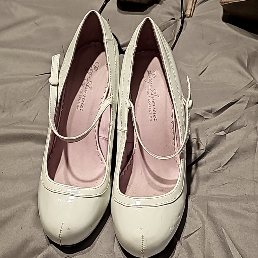 Women's platform Mary Janes
